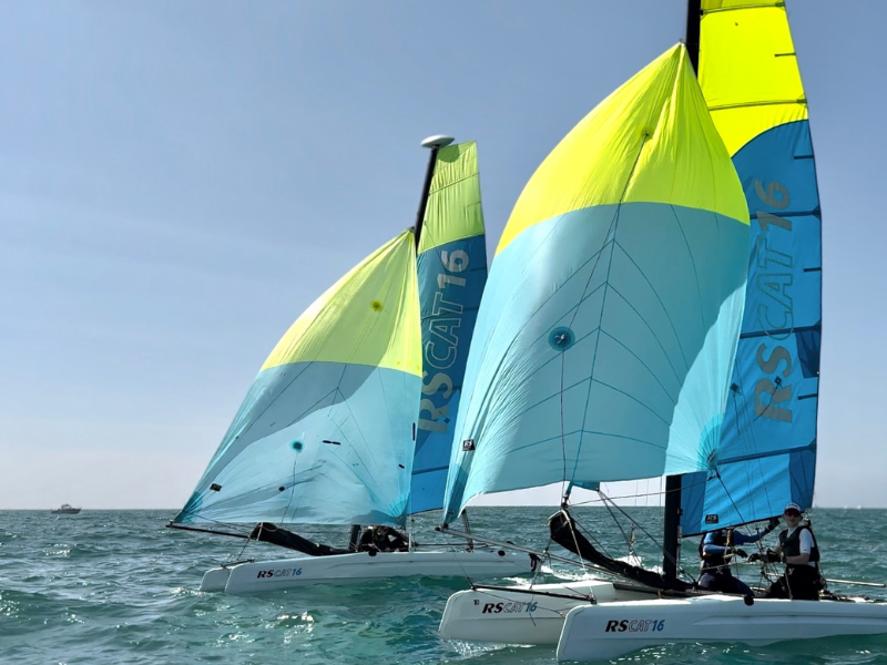 8 Milles Nautic > CATAMARAN - photo 3