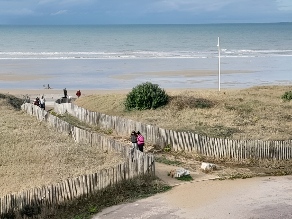 Le Bord de Mer - Cabourg Plage
