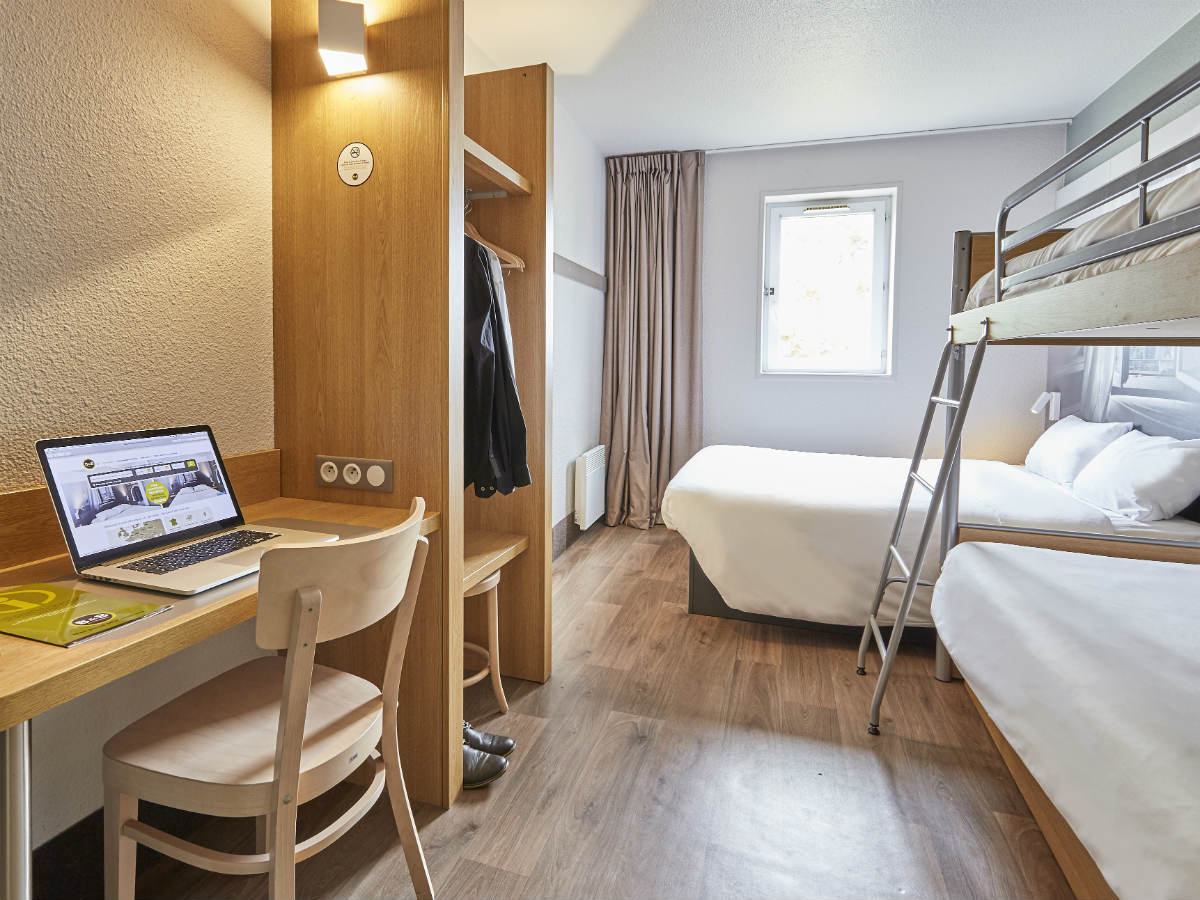 B&B Hôtel Caen Mémorial, Saint-Contest