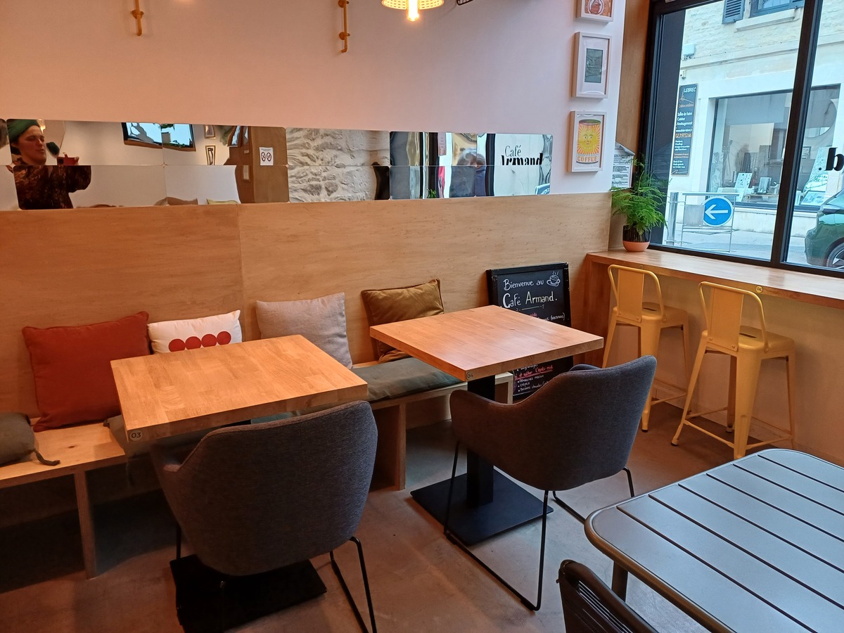 Café Armand, Luc-sur-Mer - photo 6