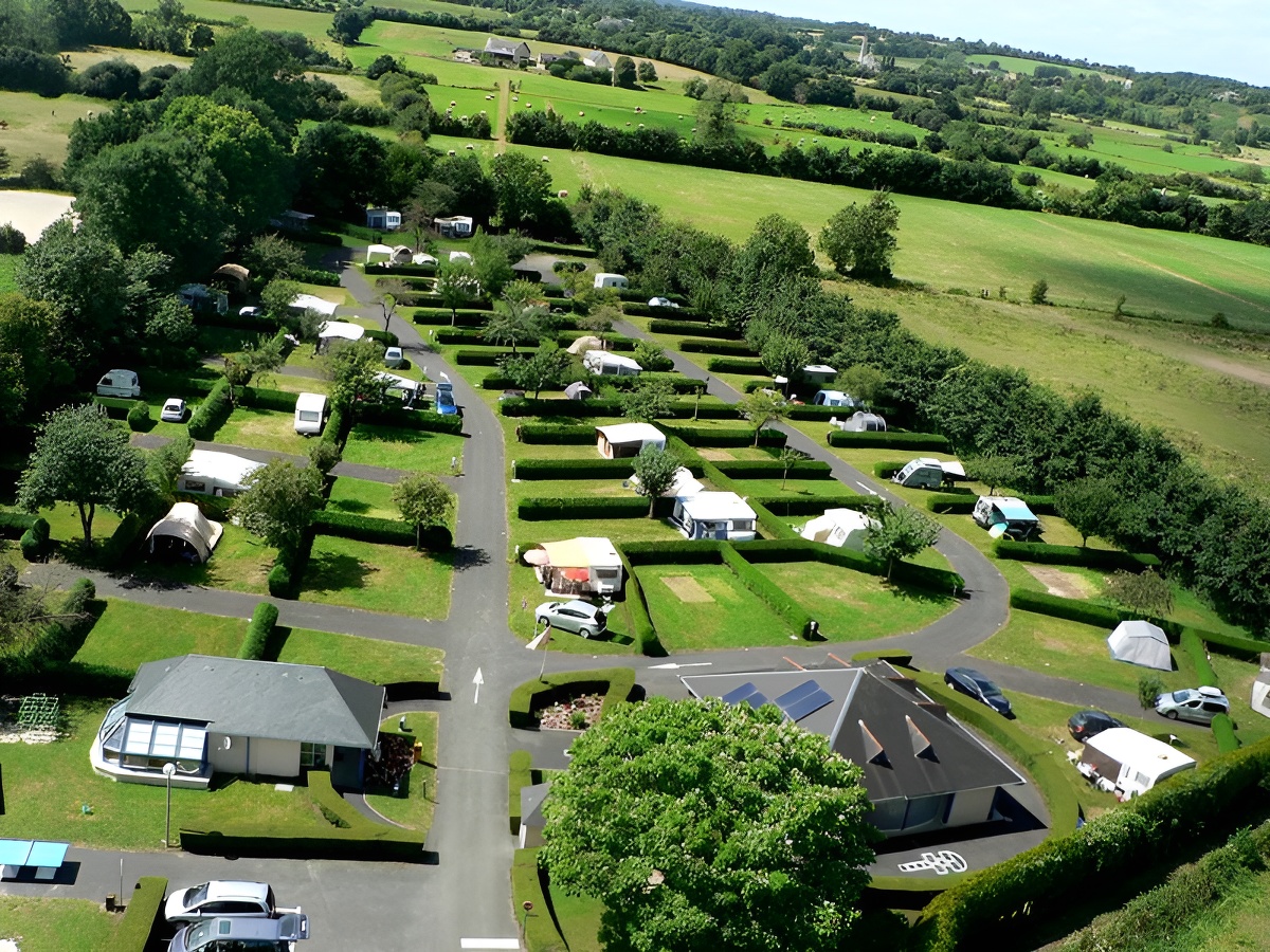 Camping Sous Les Pommiers