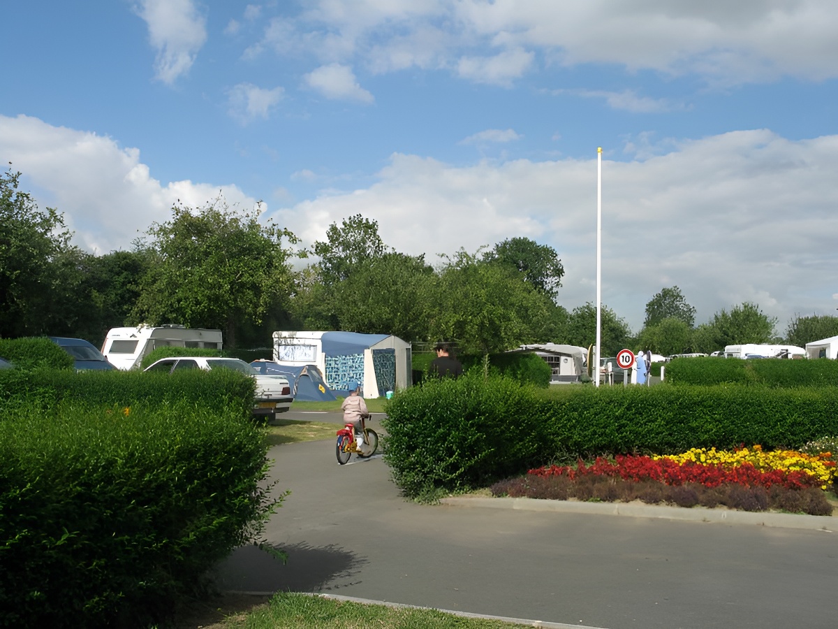 Camping Sous Les Pommiers, Trévières - photo 14