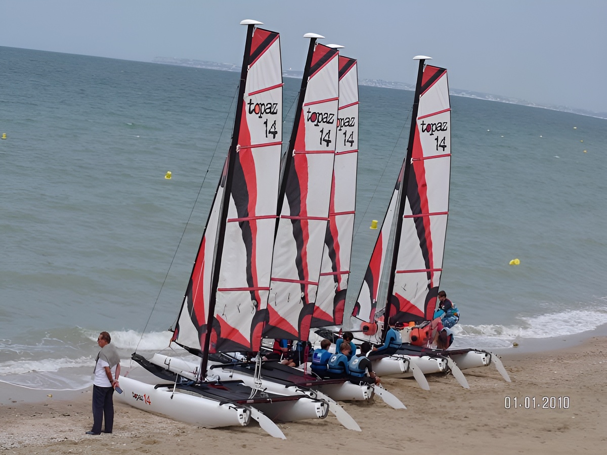Stage catamaran pour enfants et adolescents au Pôle Nautique Villers Blonville (base de Villers), Villers-sur-Mer - photo 3