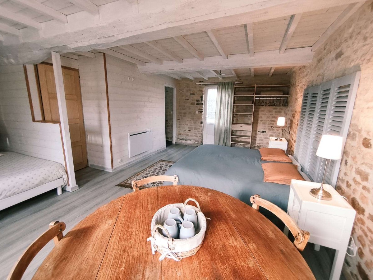 Omaha Secret Normandy Cottages