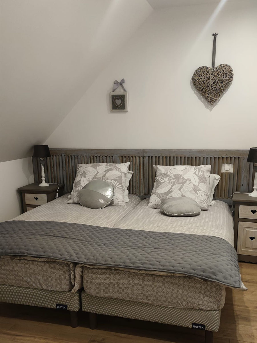 Chambre romantique5 1200x900