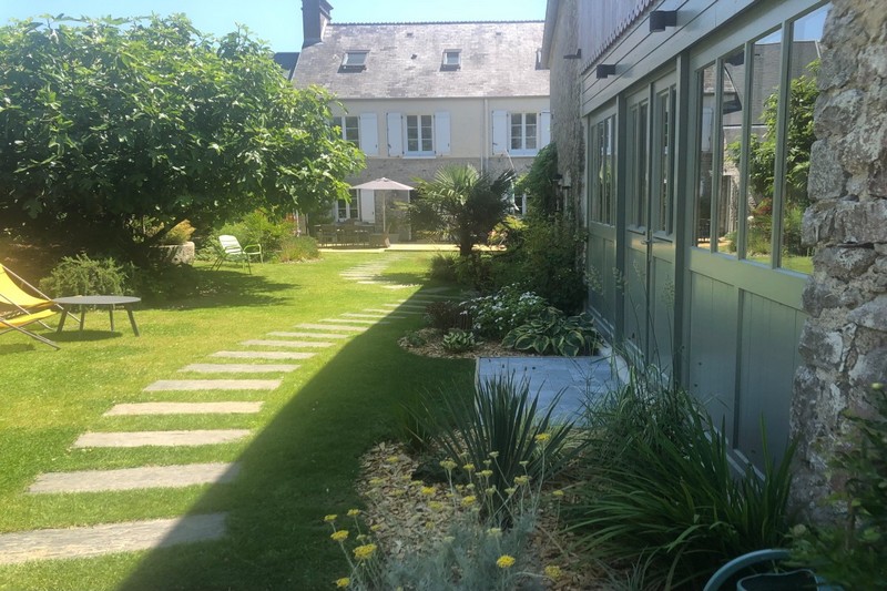 Chambre d'hôtes > La chambre d'à côté