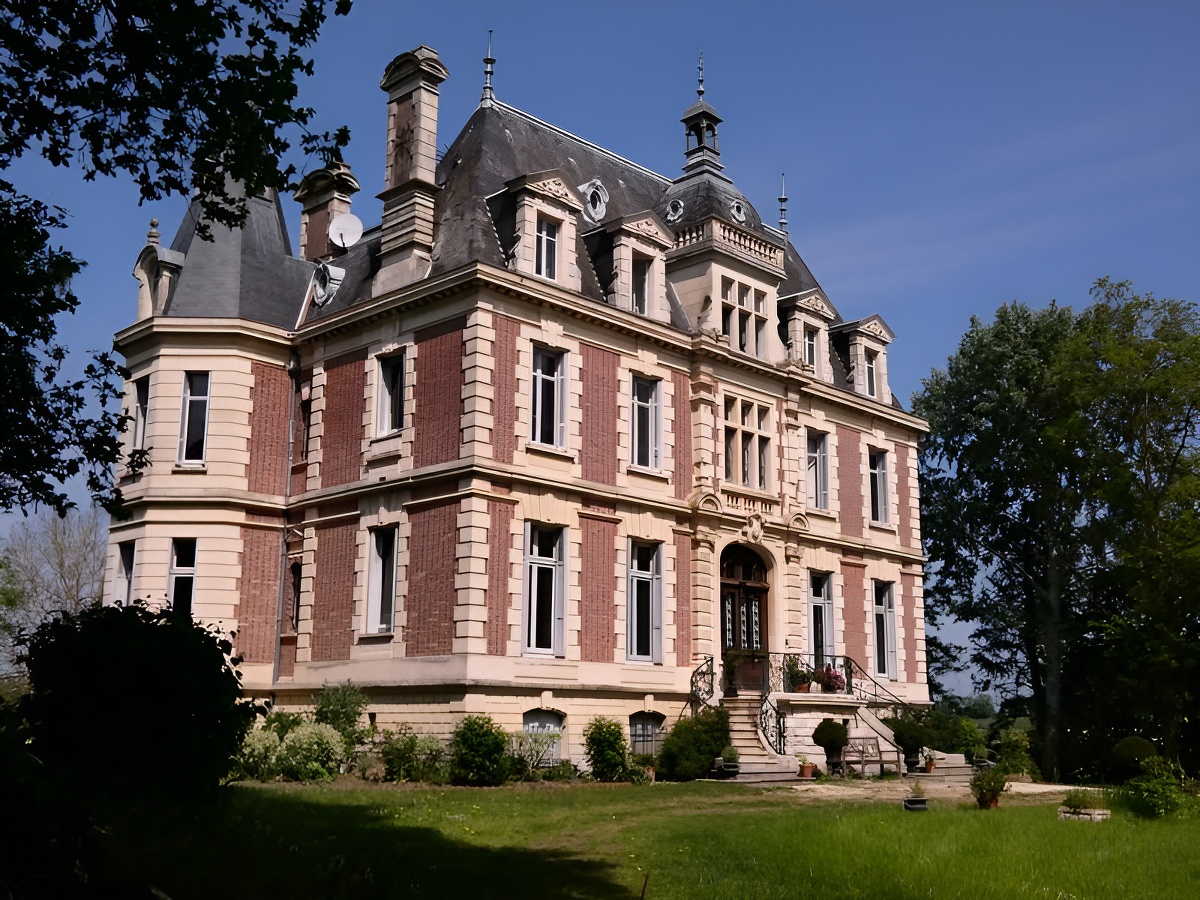 Château de Hiéville, chambre d'hôtes à Saint-Pierre-en-Auge