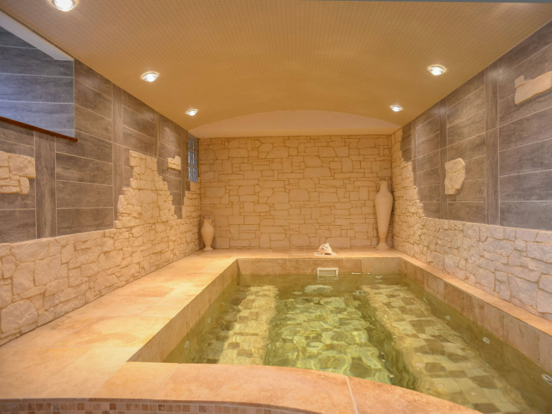 Spa du Château de la Roque