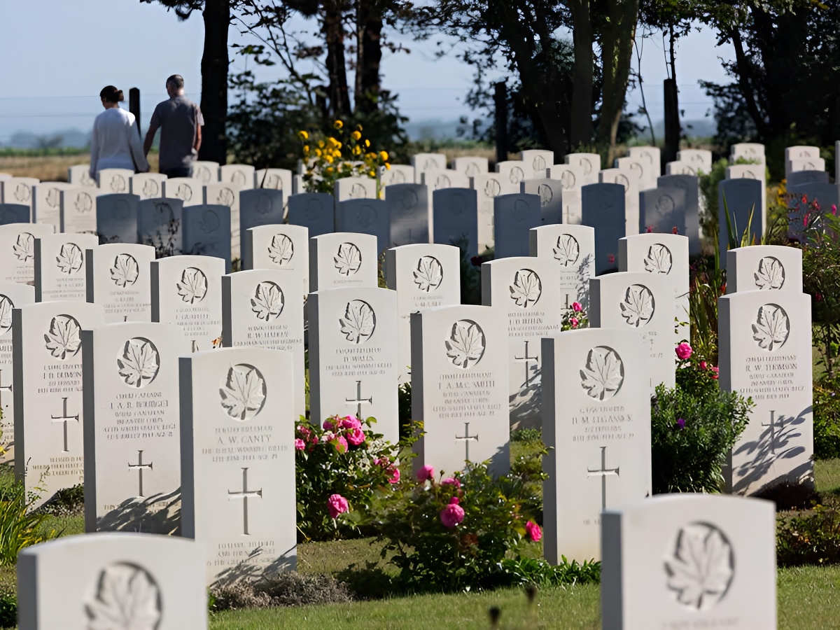 Cimetière Militaire Canadien, Bény-sur-Mer - photo 9