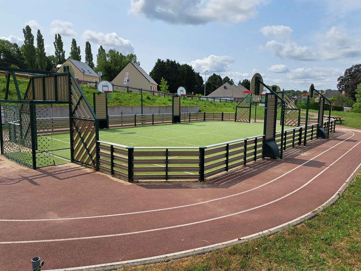 City Stade de Cambremer, Cambremer - photo 2