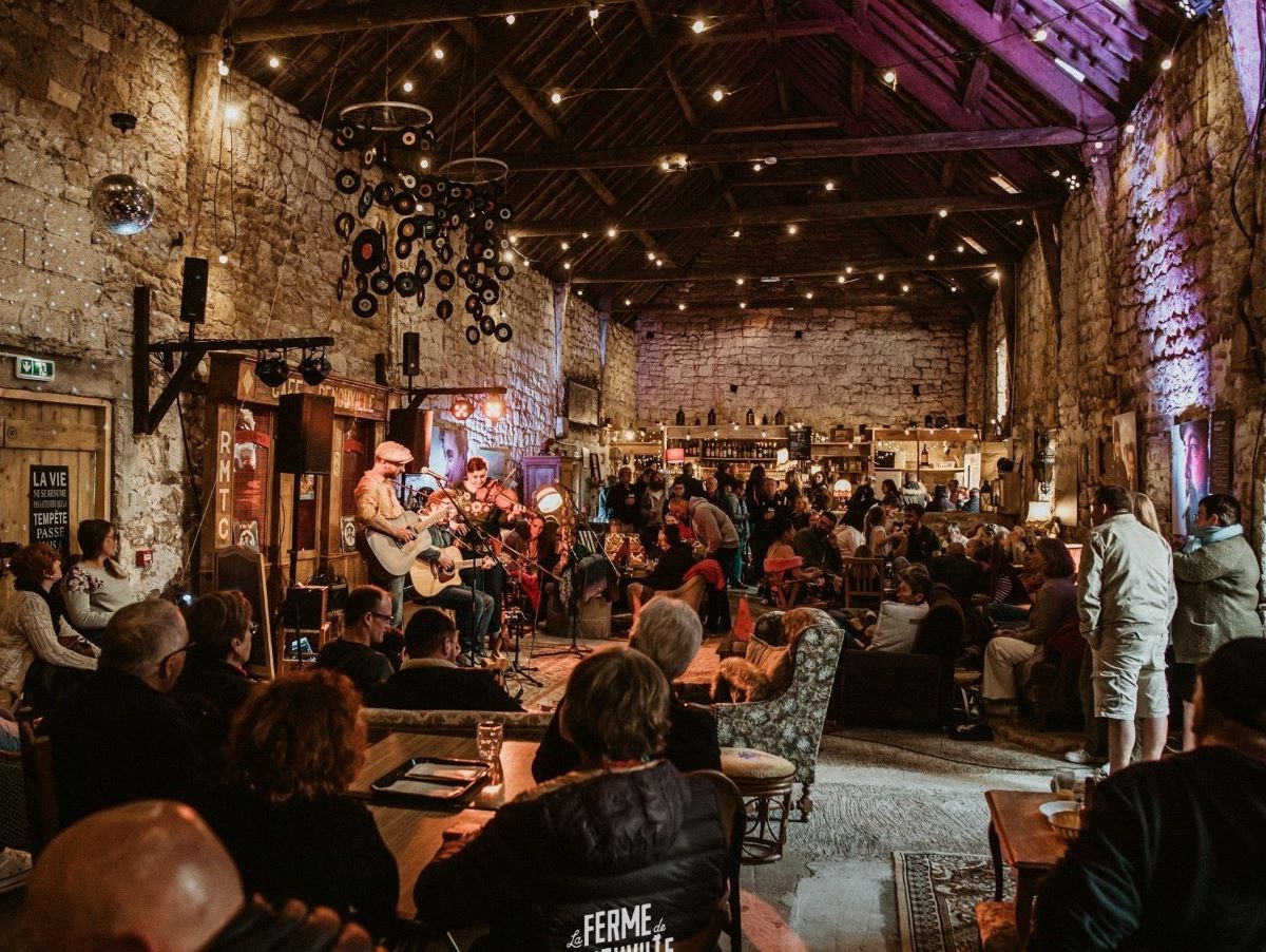 Ferme de Renouville > La Grange - Bar, Concert, Vicq-sur-Mer - photo 4