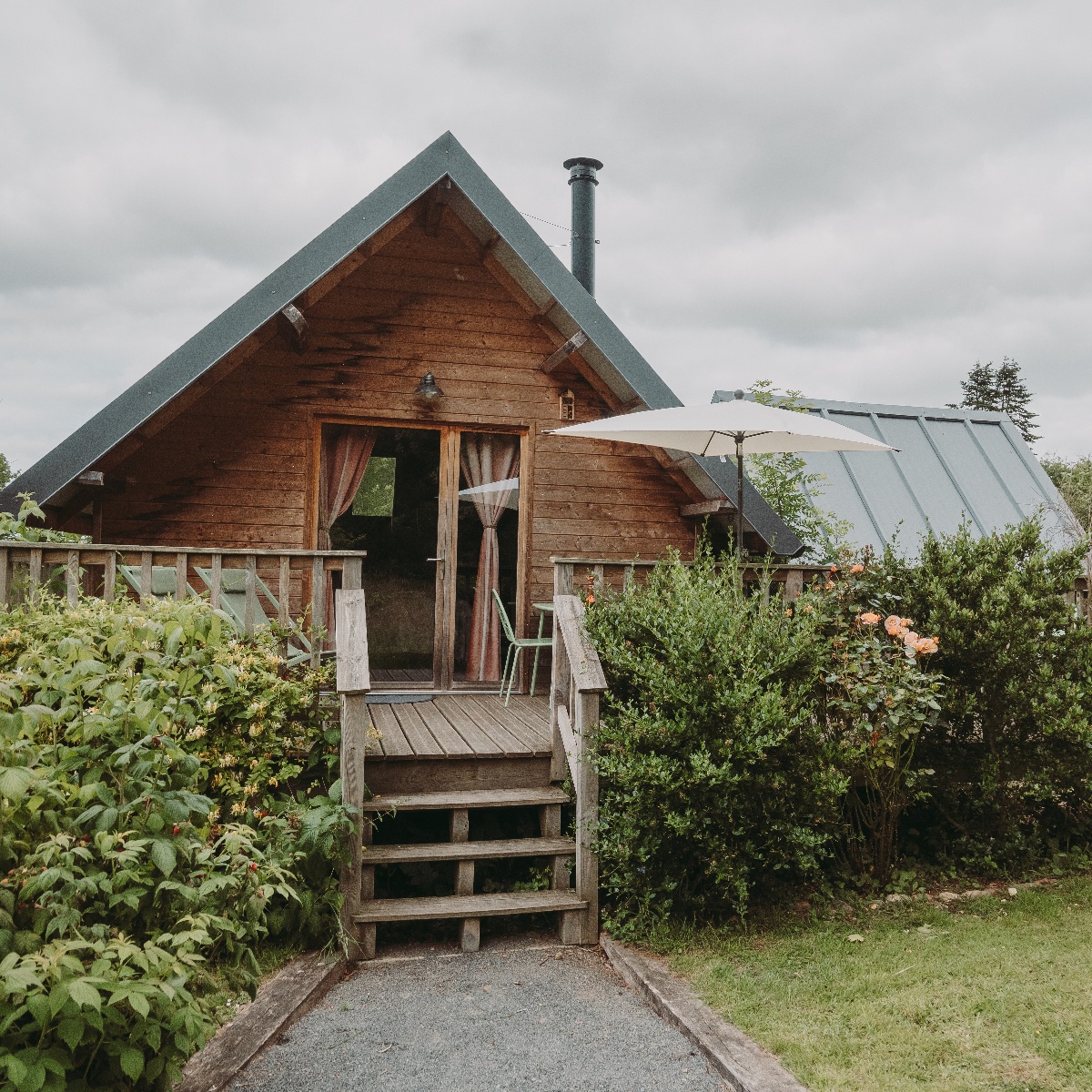 Lodges en bois "Domaine de la Fauvrière" Juno — photo 3