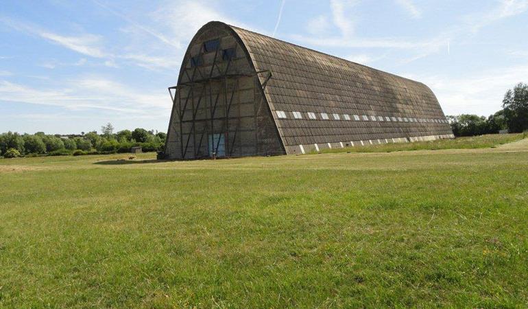 HANGAR A DIRIGEABLE HANGAR A DIRIGEABLE