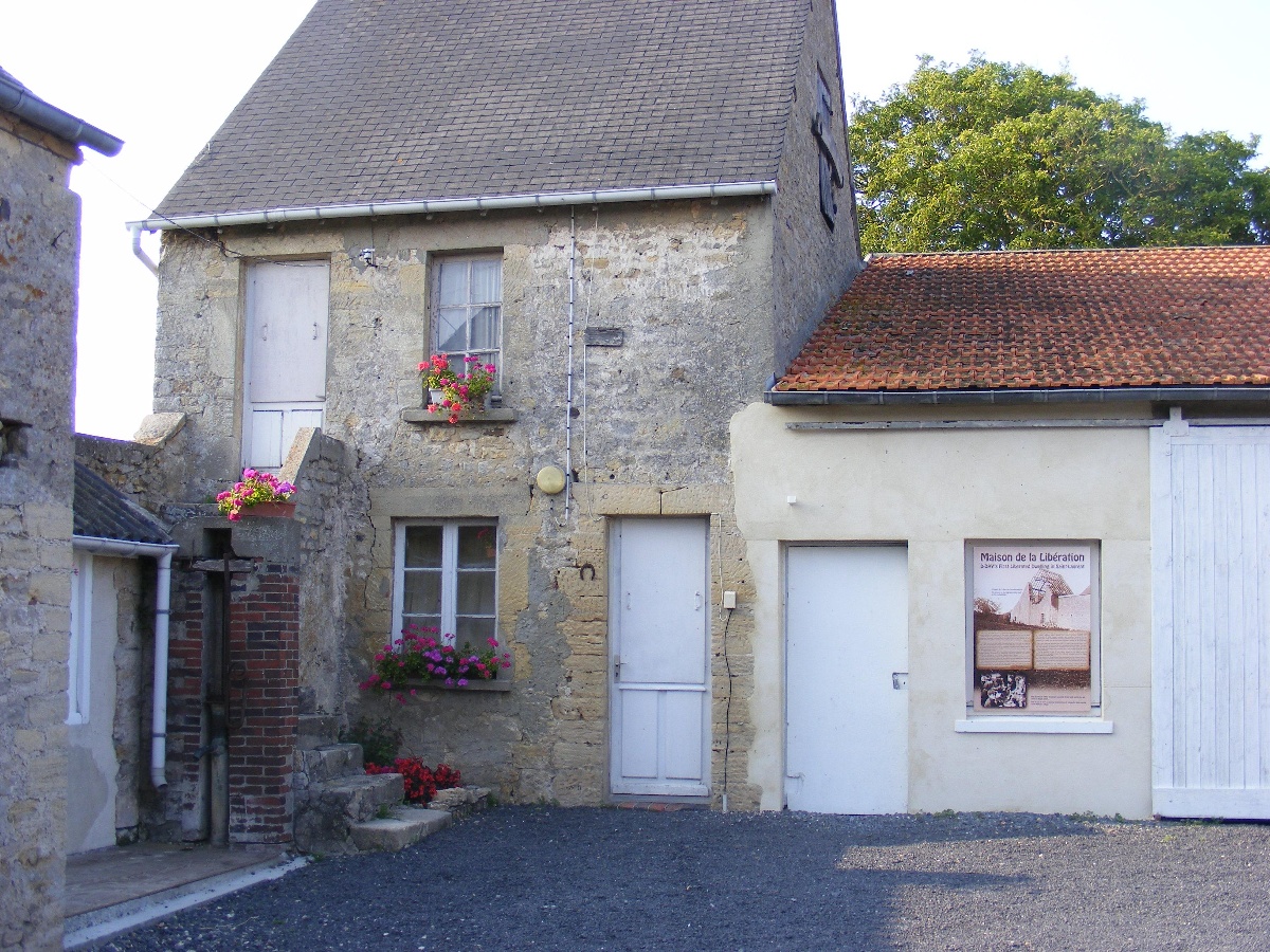 Chambre d'hôtes des années 40 Omaha Beach, Saint-Laurent-sur-Mer - photo 3