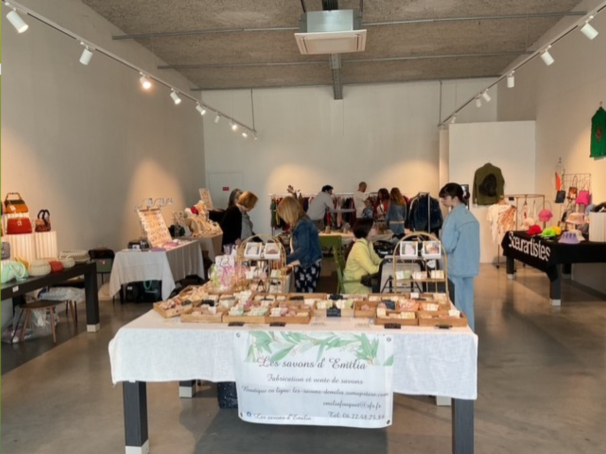 Le collectif Imagin'Air s'invite à Honfleur Normandy Outlet !