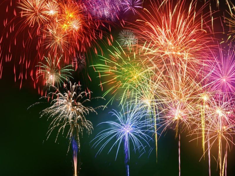 Feu d'artifice et bal populaire
