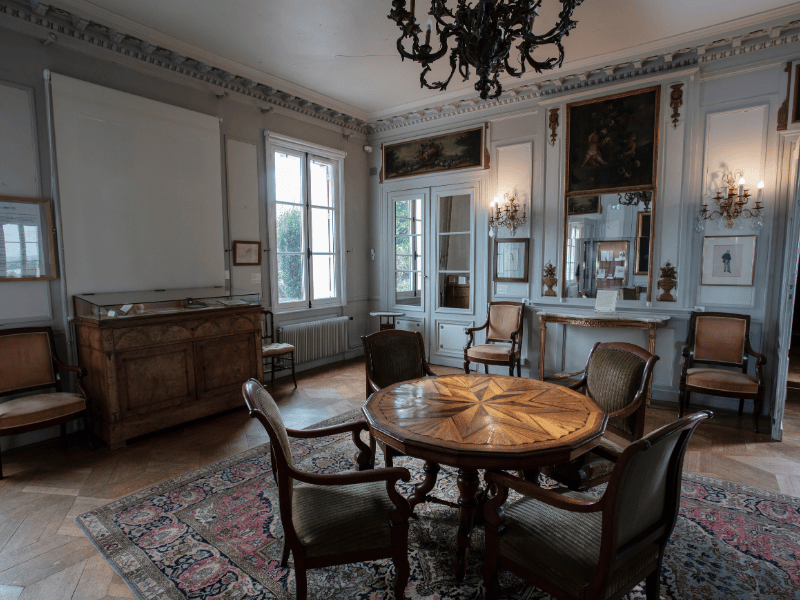 Dimanche au salon