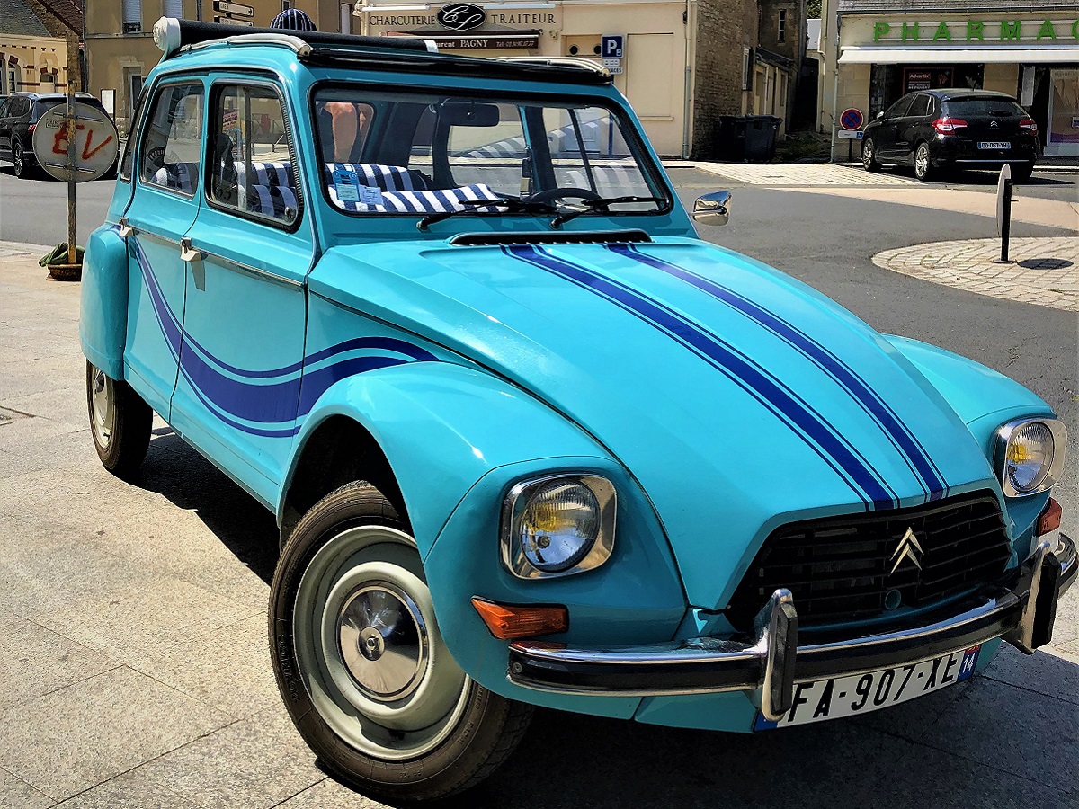Balade commentée à bord d'un véhicule ancien, Luc-sur-Mer - photo 6