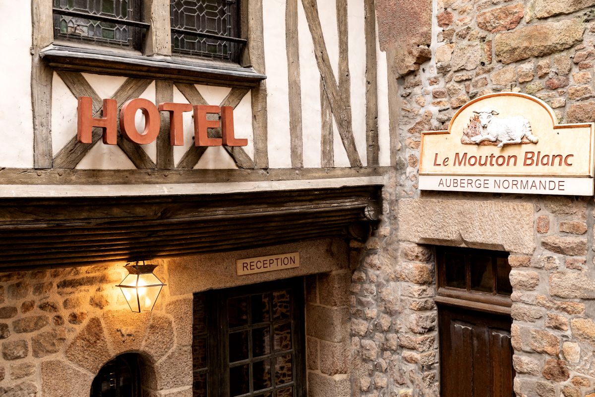 Hôtel Le Mouton Blanc