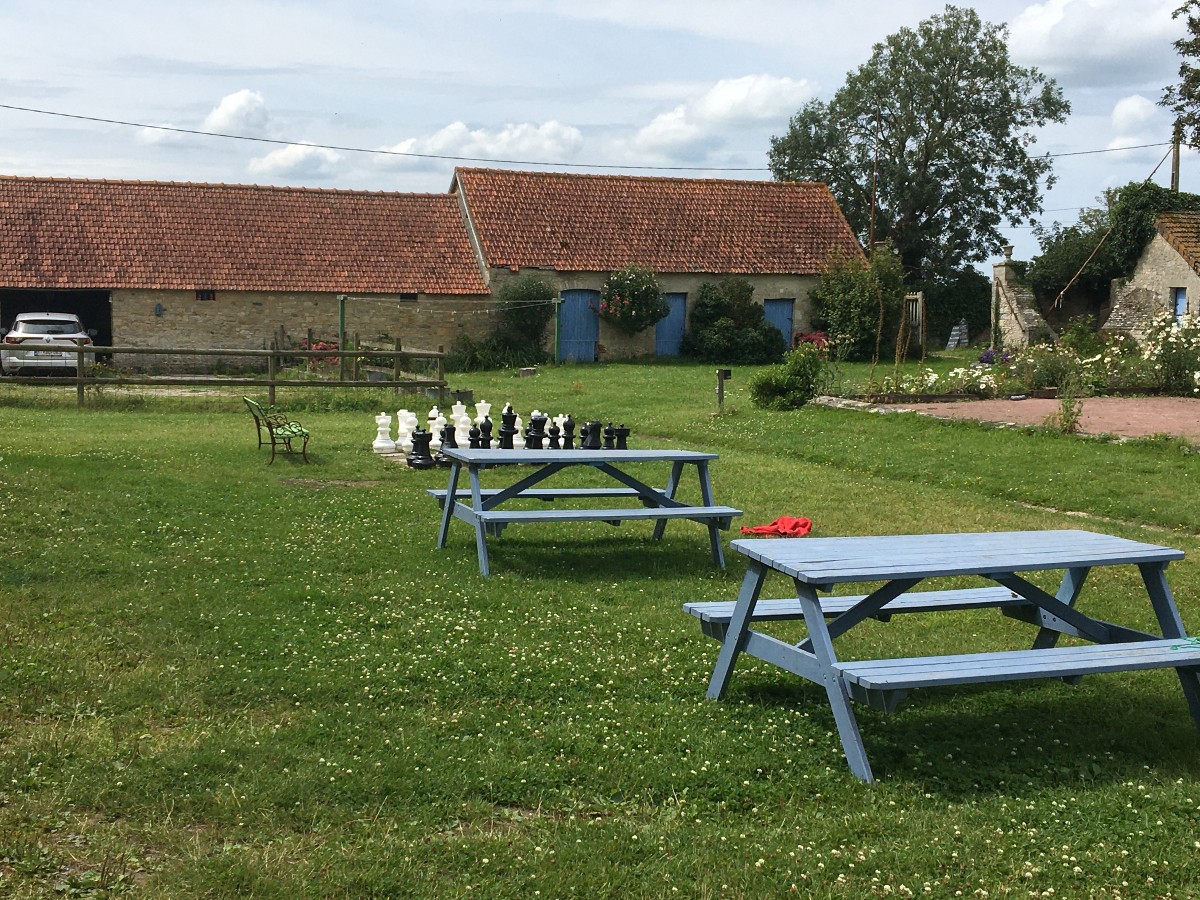 Aire naturelle de Camping Chez La Fontaine, Géfosse-Fontenay