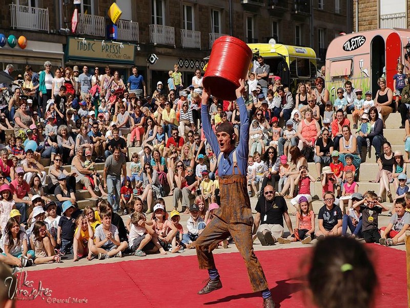 35ème édition Les Virevoltés  - festival de rue à Vire Normandie, Vire Normandie