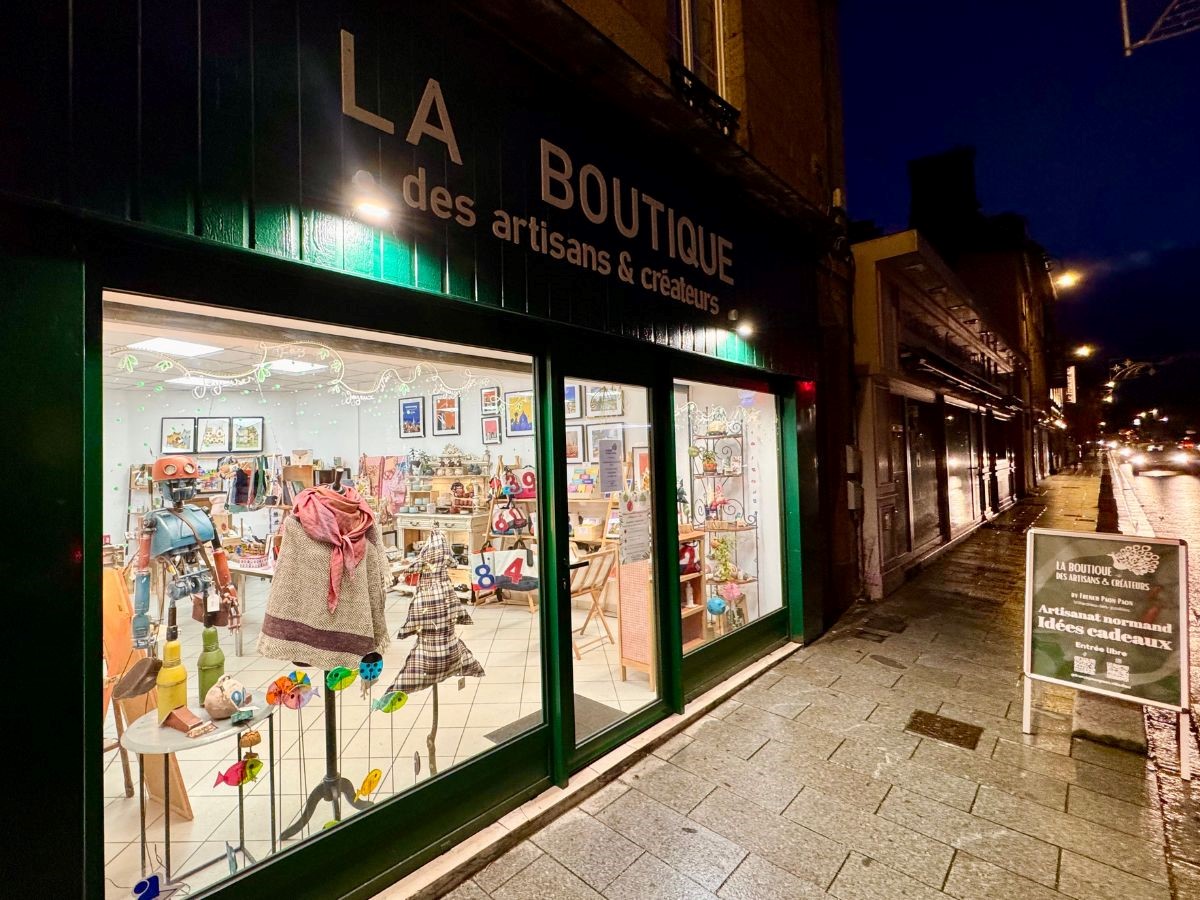 French Paon Paon | La boutique des artisans & créateurs