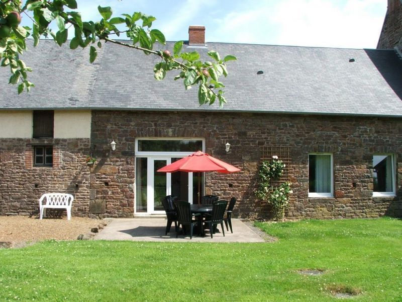 Gîtes de France G10 : G10 by Gites de France