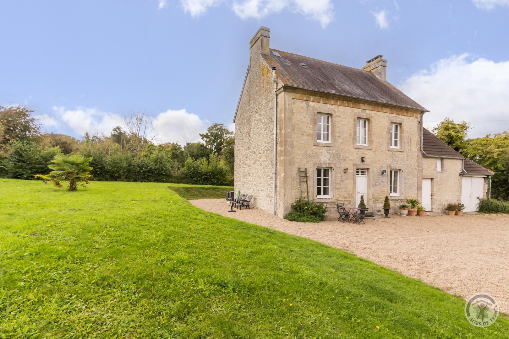 Gîtes de France G1260 : L'Ancien Presbytère de Sebeville, Sébeville - photo 94