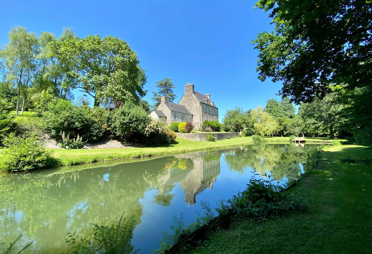 Gîtes de France G33317 : Le Presbytère au bord de l'Etang, Montaigu-la-Brisette - photo 136