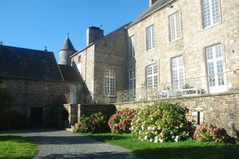 Chambres d'hôtes > Le Château de Claids, Saint-Patrice-de-Claids - photo 6