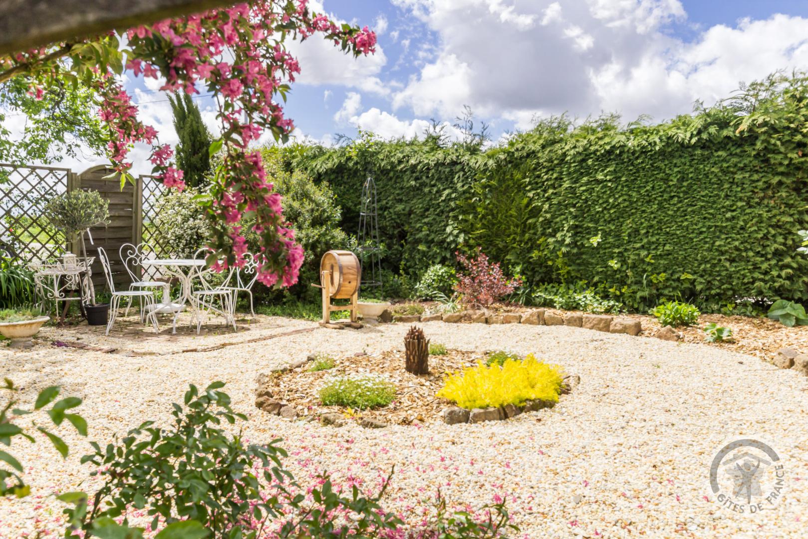 Gîtes de France G339 : Le Jardin des Fées, Savigny-le-Vieux - photo 76