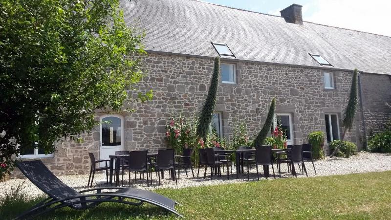 Gîte de groupe G44435 > Le Manoir du Houguet, Réville - photo 9