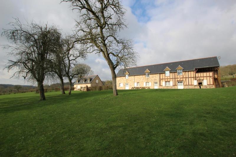 Gîte de groupe G4444 > La Fieffe sous les Buttes, Saint-Georges-de-Rouelley - photo 8