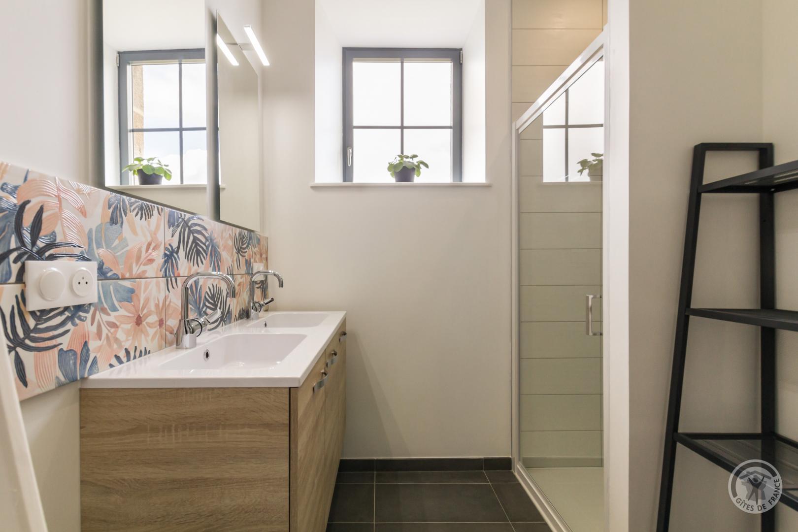 Gîtes de France G44440 : Le Balcon de la Sée, Cuves - photo 15