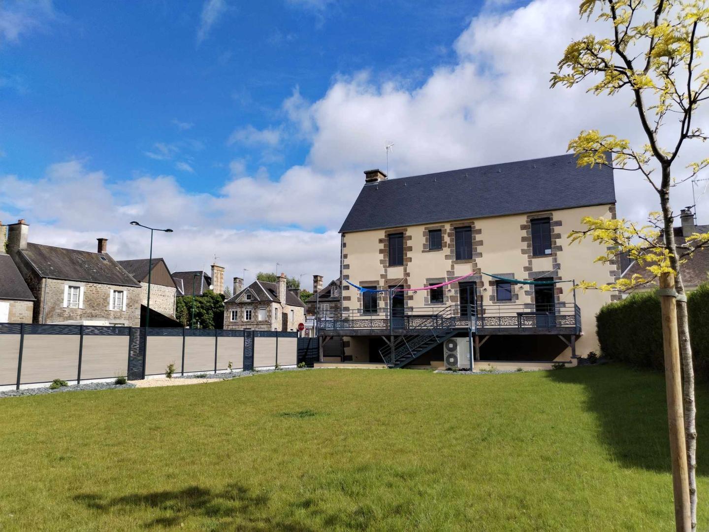 Gîtes de France G44440 : Le Balcon de la Sée, Cuves - photo 2