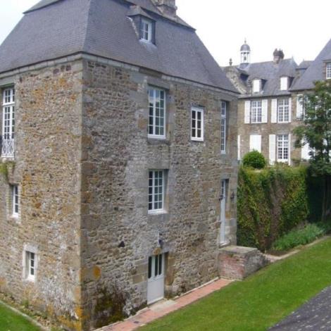 © Gites de France Orne Maison du Chapelain du Château