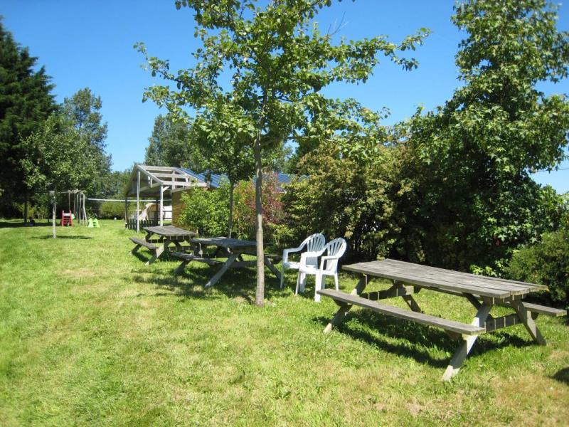 Aire de camping-car > Aire naturelle La Ferme des Becs Plats, Agon-Coutainville - photo 2