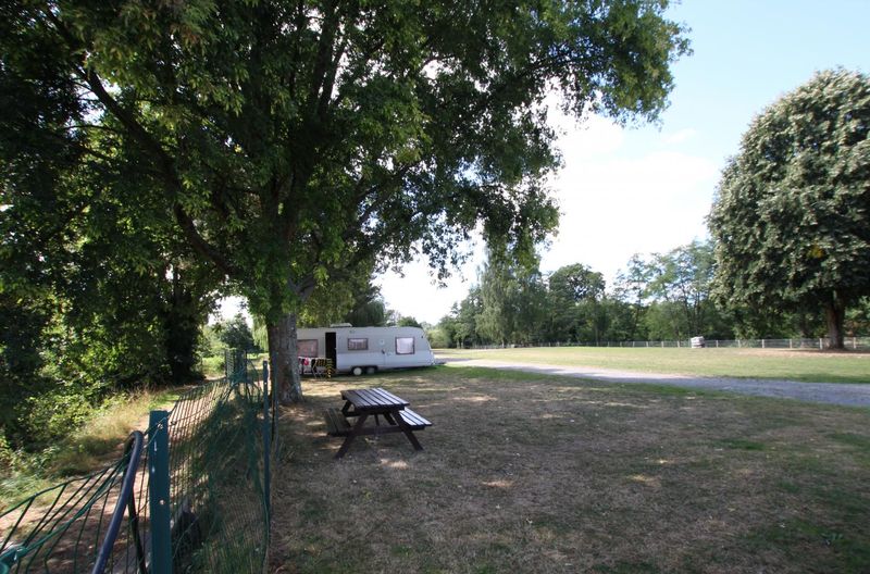 Aire naturelle de camping Lucien Guérin, Tessy-Bocage - photo 5