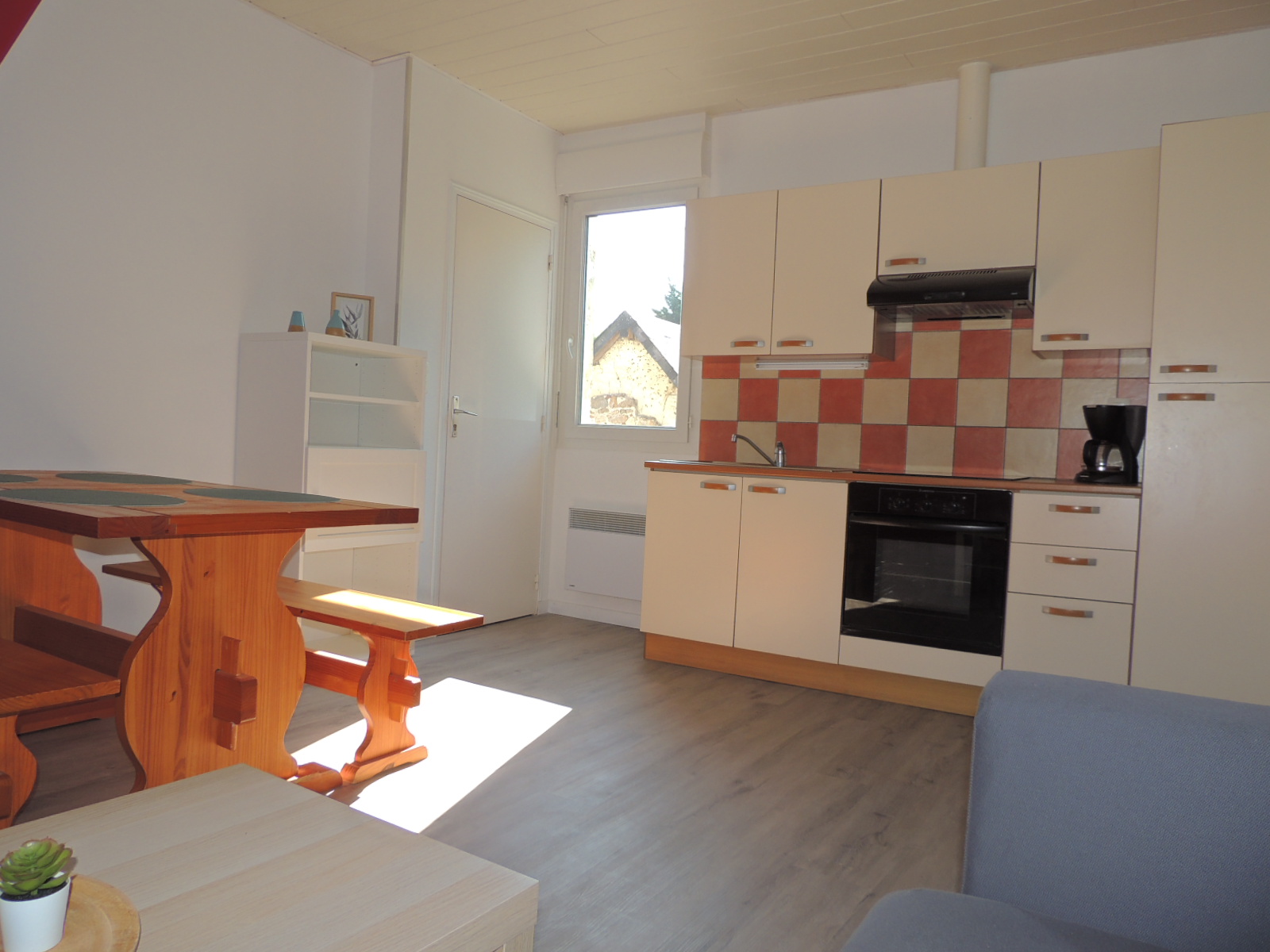 Meublé de tourisme > Le Village du Phare Gîte 2/4 personnes, Gouville-sur-Mer - photo 2