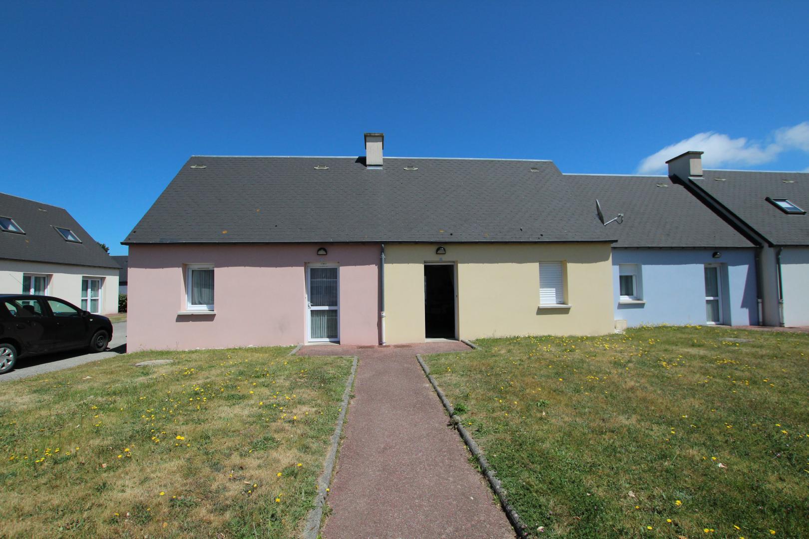 Clévacances H9310 : Gîte n°10 du village Clairefontaine