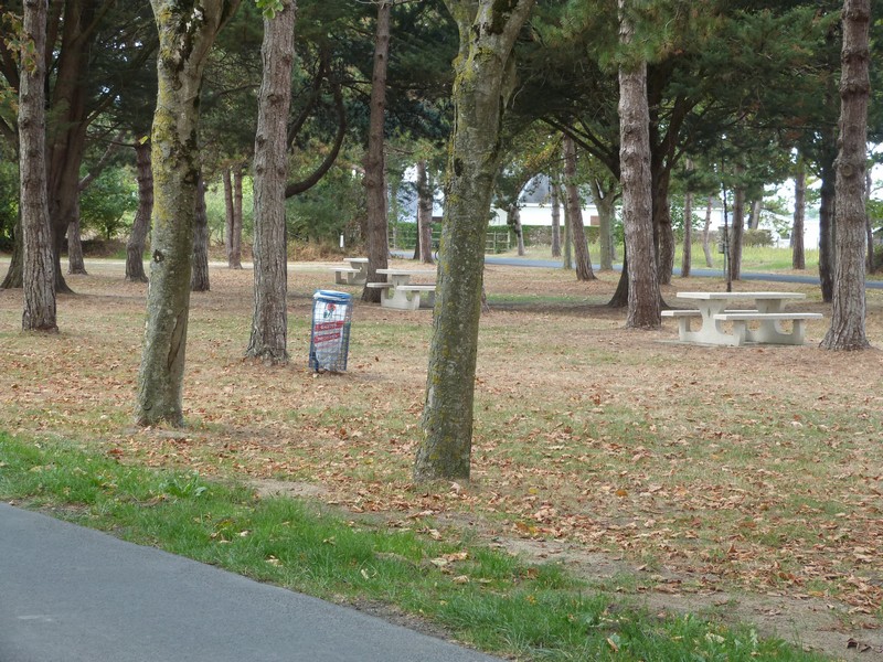 Aire de pique-nique > Avenue de l'Aumesle