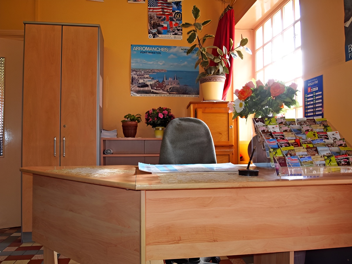 Hôtel de La Gare, Bayeux - photo 2