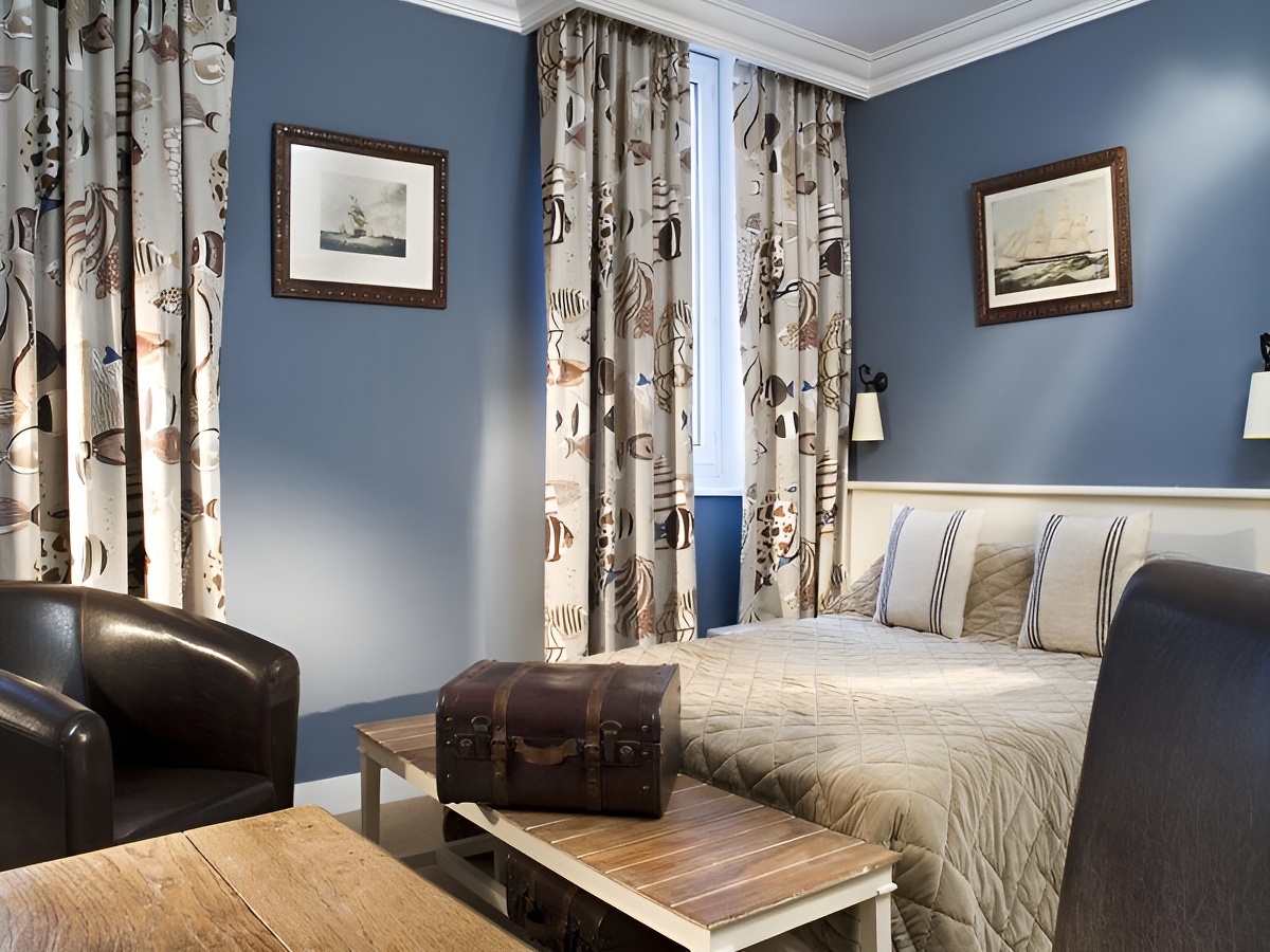 Hôtel Le Central***