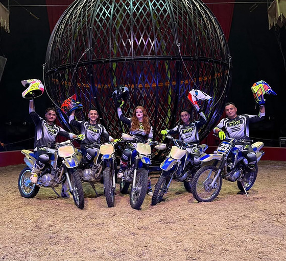 Cirque Zavatta à Villers-Bocage