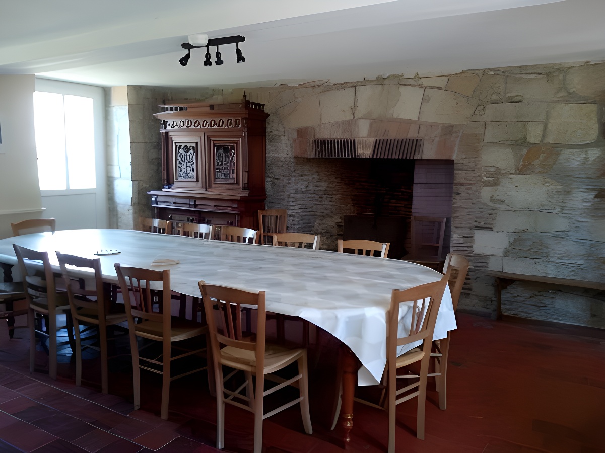 Le presbytère de Glos, Glos