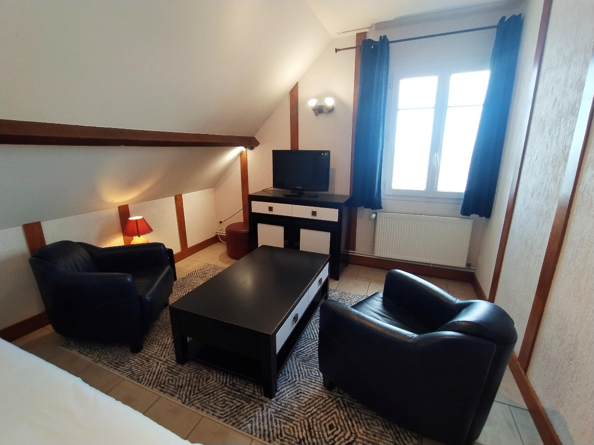 Gites en Normandie  "Les 2 Horizons" en Front de Mer; 3 km d'Arromanches, Asnelles - photo 5