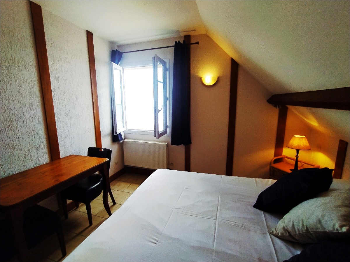 Gites en Normandie  "Les 2 Horizons" en Front de Mer; 3 km d'Arromanches, Asnelles - photo 4