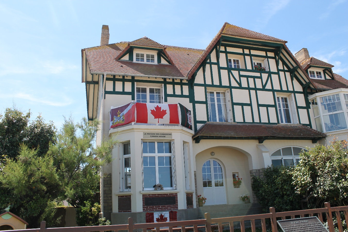 ACSM Tours, Douvres-la-Délivrande - photo 3