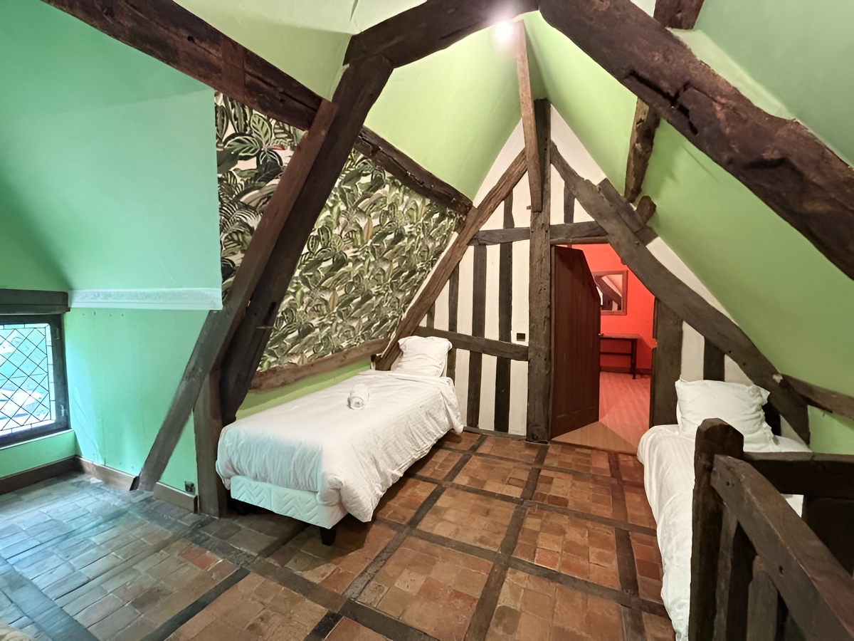 Manoir de la Hanoudière, Livarot-Pays-d'Auge