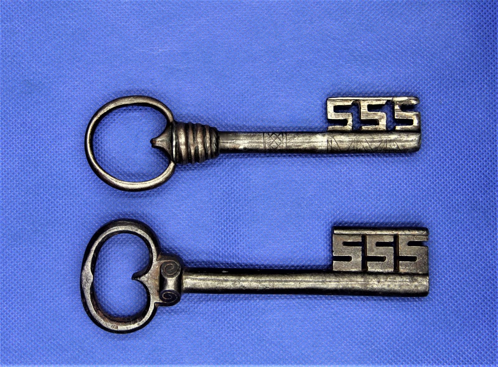 Exposition de clefs anciennes, cadenas, serrures, coffrets - De l'Antiquité au XXème siècle : Et si elles pouvaient parler..., Saint-Vigor-le-Grand